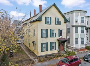 278 Auburn St FLOOR 3, Manchester, NH 03103