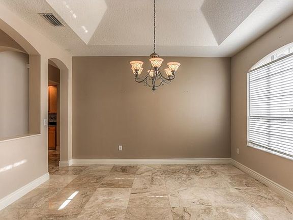 3rd image of 16321 Nikki Ln