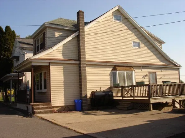 620 Baker St, Minersville, PA 17954