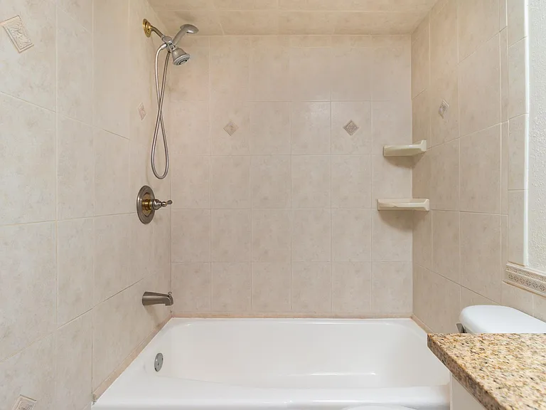 4550 Overlook Dr NE #259 — Photo 35