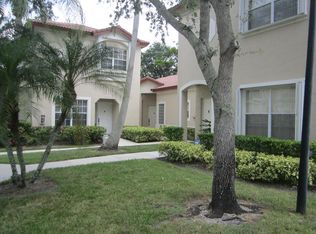 16211 Emerald Cove Rd, Weston, FL 33331