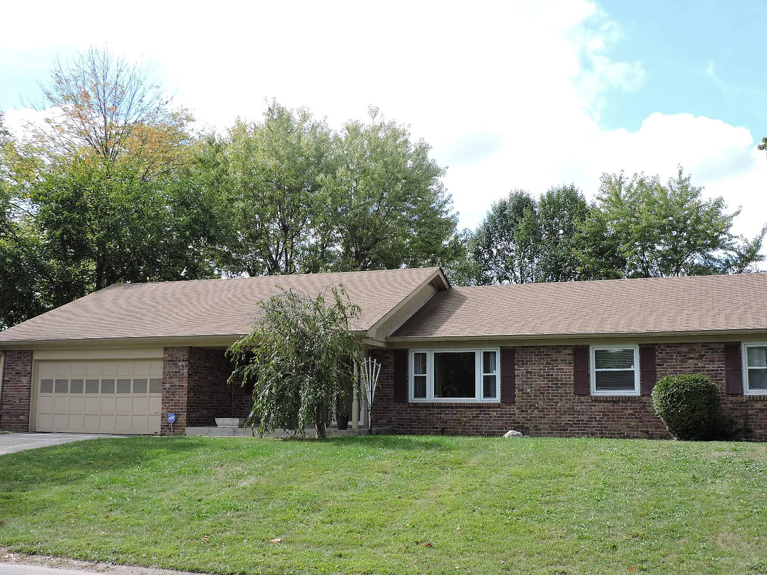 5958 Northland Rd photo 1