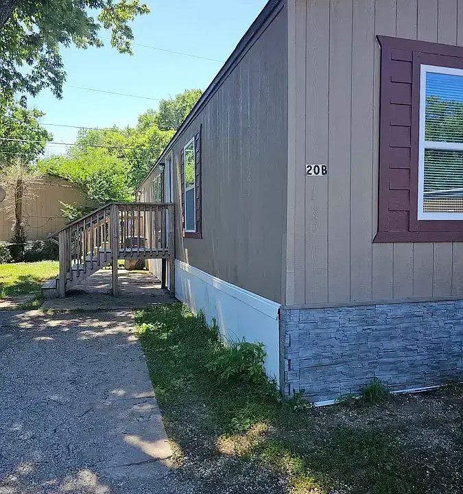 1st image of 20 Baron Ave #20BA