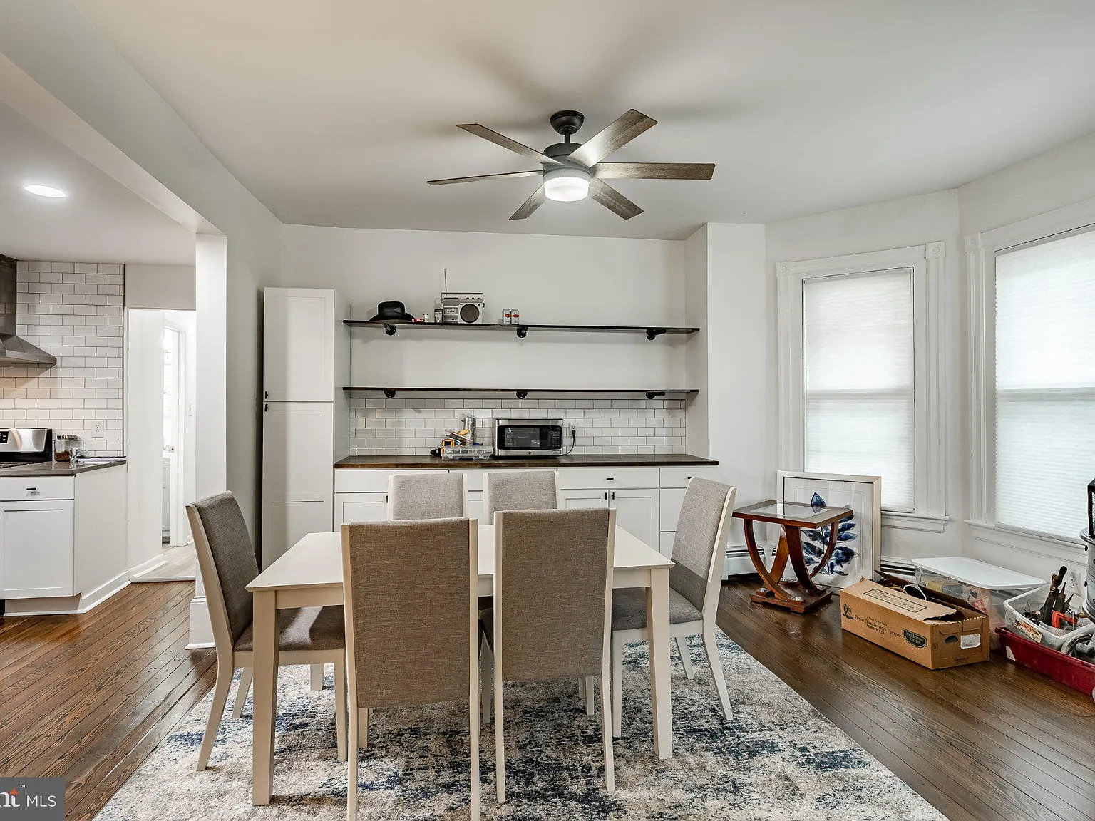 1 bed, 1.0 bath, 1000 sqft, $1,725 — Photo 3
