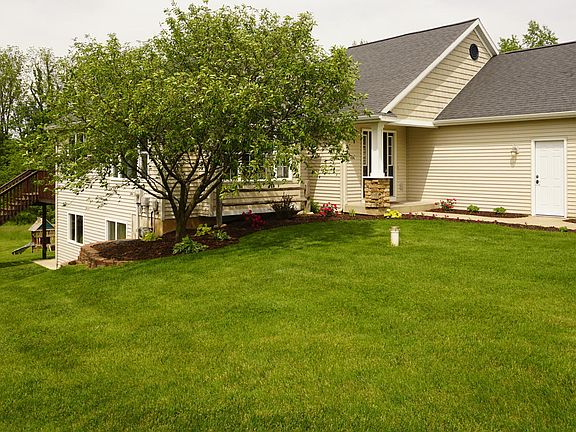 4th image of 4701 Hemlock Ct
