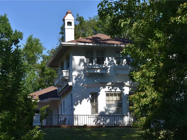 235 Bella Vista Dr, Bethlehem, PA 18017
