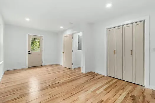 20 Moon St — Photo 13