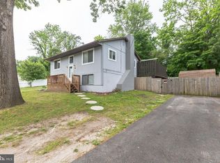 222 Godshalk Ave, Clementon, NJ 08021