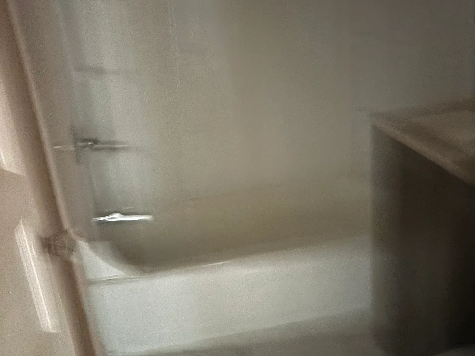 2 bed, 840 sqft, $800 — Photo 2