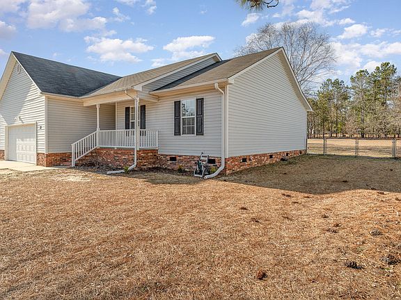 2nd image of 38 Colonial Hills Dr
