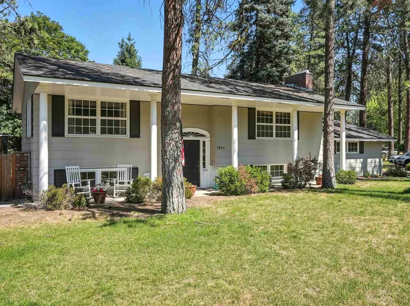 1026 W Woodway Ave, Spokane, WA 99218