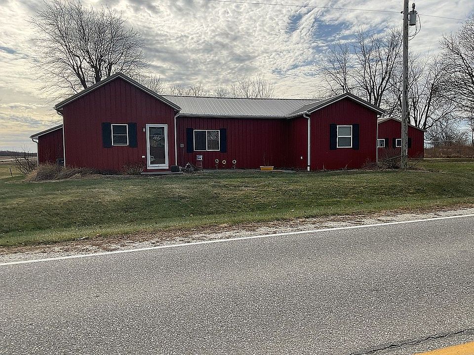 1st image of 10761 Mediapolis Rd