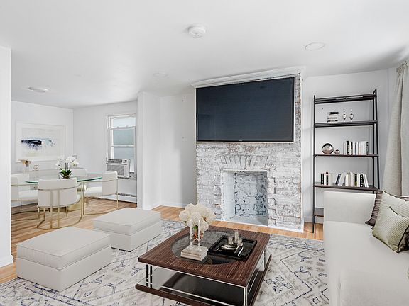 4th image of 260 Eckford St #Top