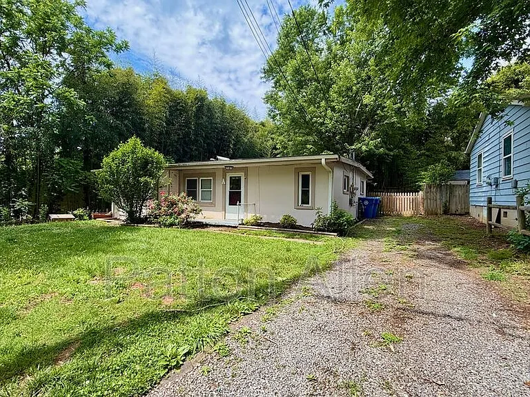 10 Miller Rd E #A — Photo 16