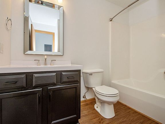 2nd image of 150 Campus Ave Unit 10