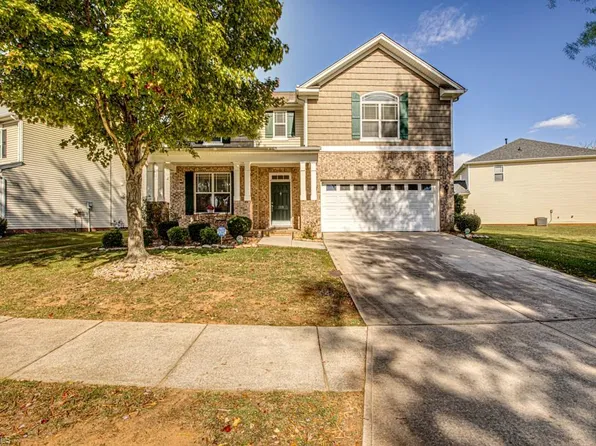 229 N Forke Dr, Advance, NC 27006