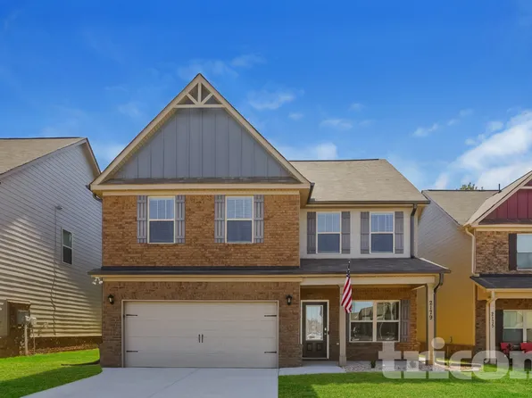 2179 Bridgewater Pass, Hampton, GA 30228