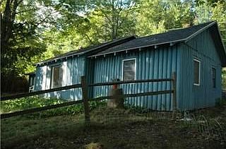 2nd image of 5326 Lakeshore Rd