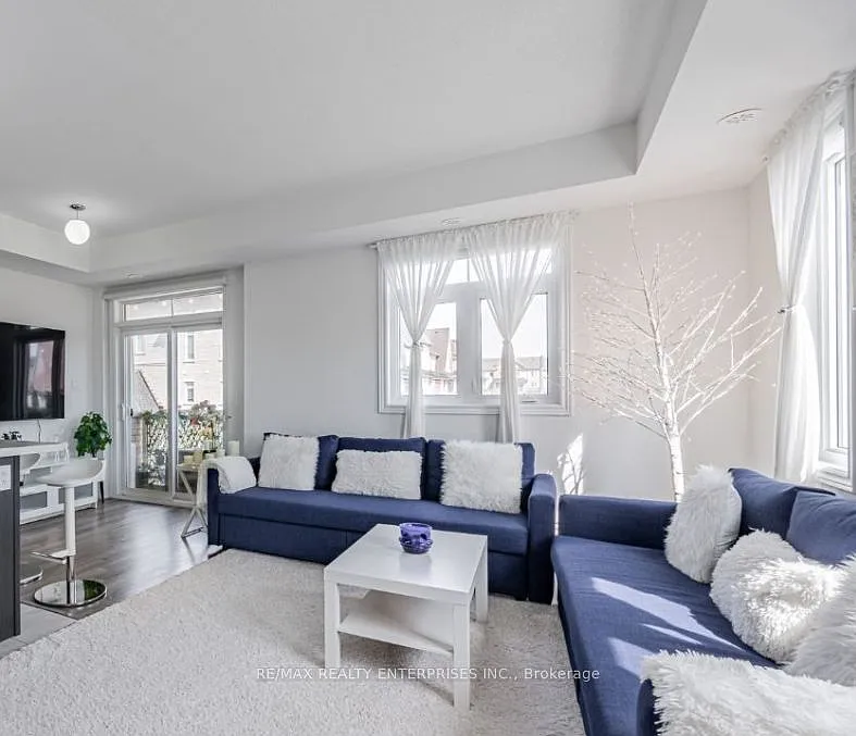 2 bed, $2,800 — Photo 4