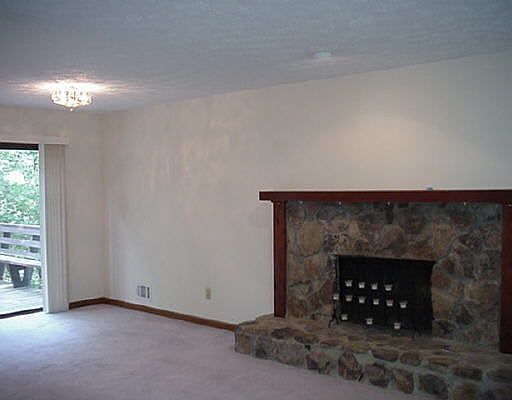 Family Room w/Fireplace!