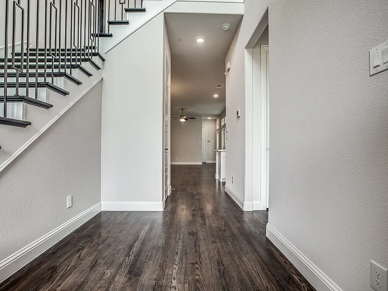 4944 McKinney Hollow Dr — Photo 9
