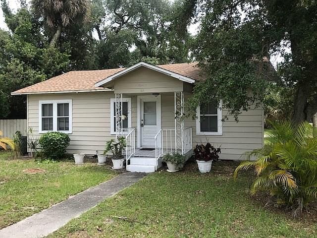 1st image of 857 19th St