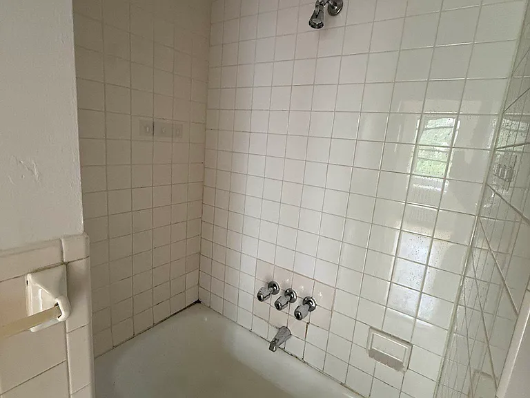 113 W 70th St #5B — Photo 10