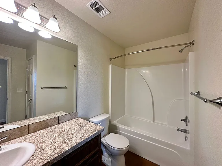 4502 Skyflower Ln — Photo 12
