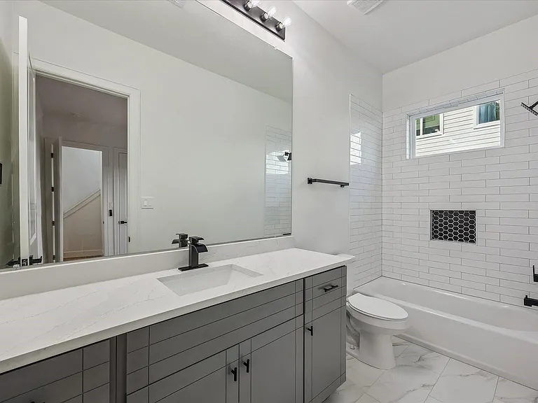 9426 Campbell Rd #A — Photo 5