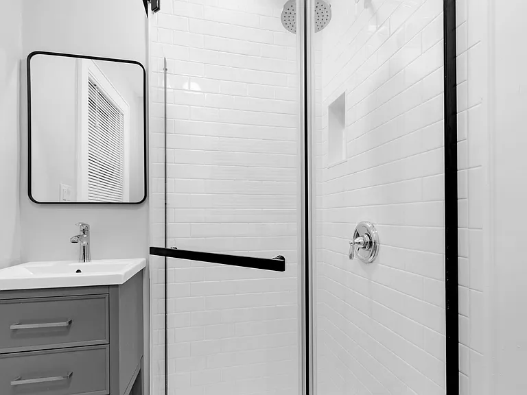 8 Kent Place Blvd #2 — Photo 13