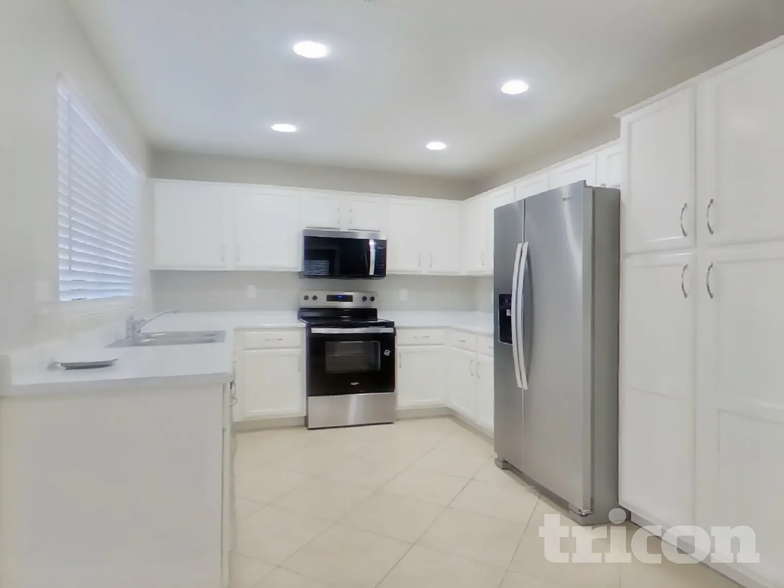 13700 N 82nd Lane Peoria AZ — Photo 4