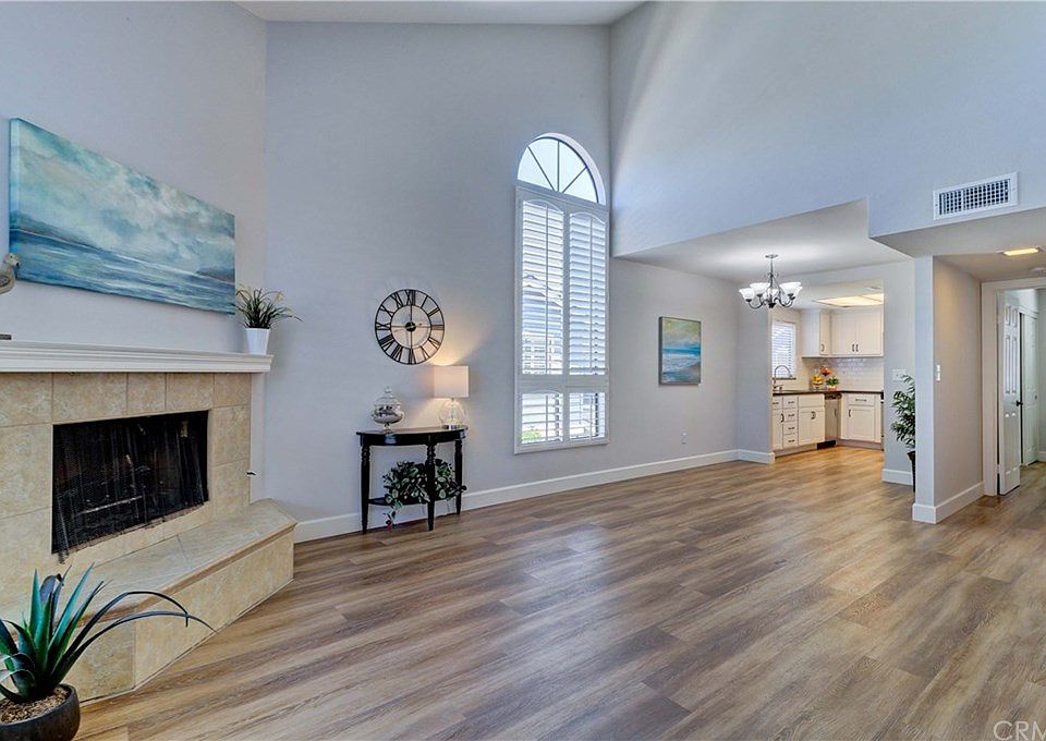 1st image of 350 Avocado St APT G3