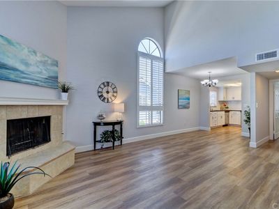 350 Avocado St APT G3, Costa Mesa, CA, 92627