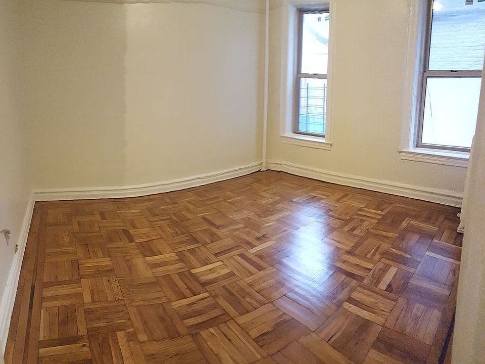 2nd image of 170 Hawthorne St APT 2N