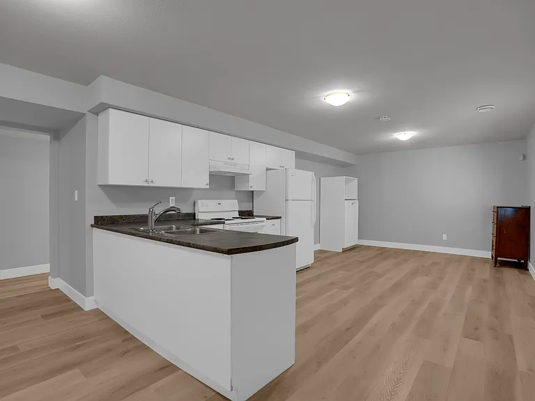 16459 59a Ave #BASEMENT — Photo 5