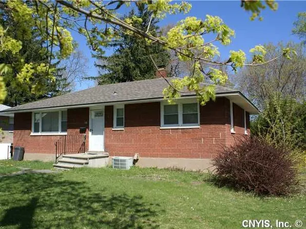 117 Phillips Rd, Syracuse, NY 13214