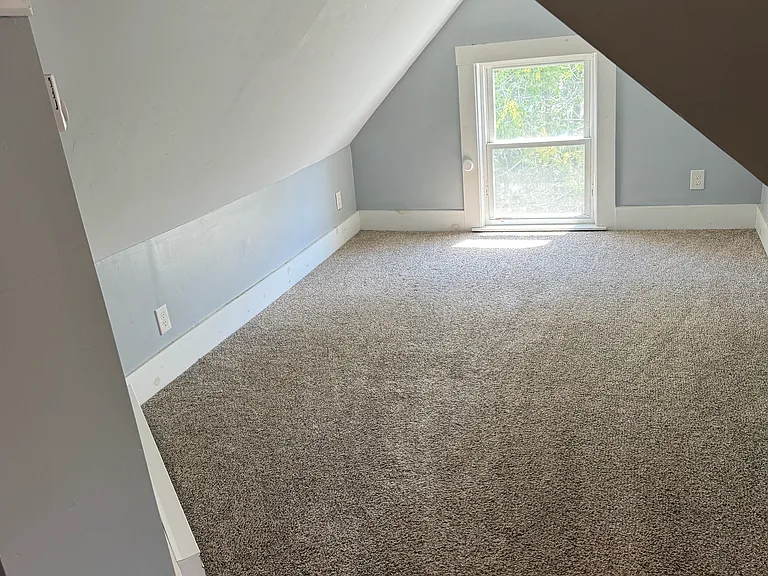 Office and/or playroom