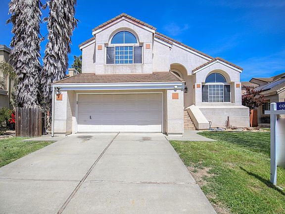 3rd image of 1320 Potrero Circle