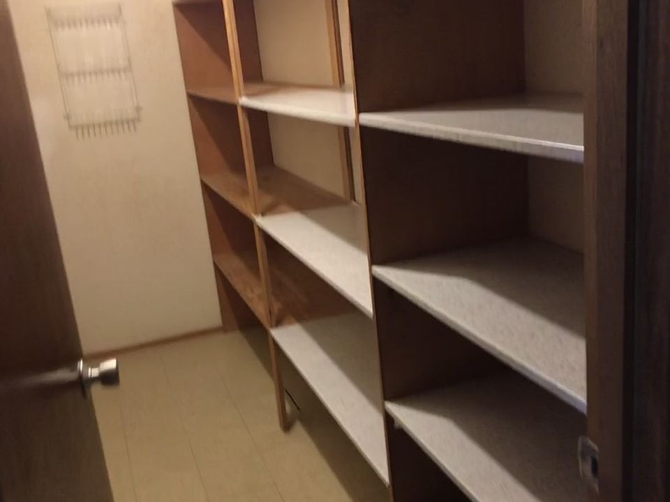 1st image of 620 S Laurel St #10