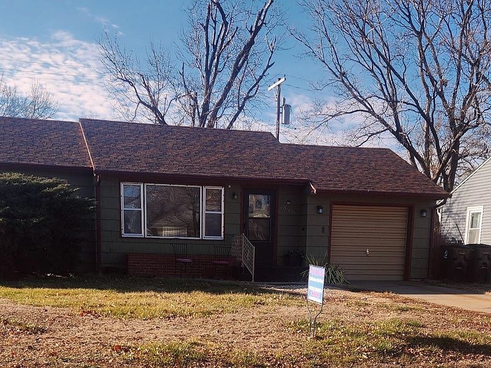1st image of 1846 Simmons St