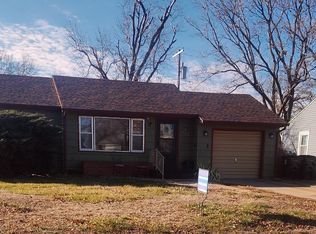 1846 Simmons St, Salina, KS 67401