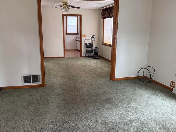 3rd image of 624 Baltic St