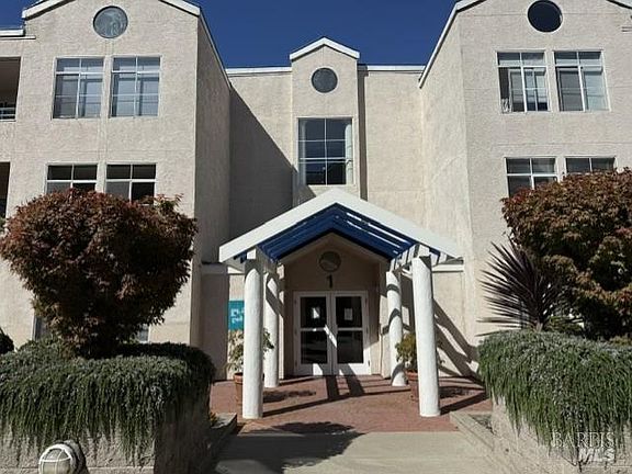 2nd image of 535 Pierce Street #1216