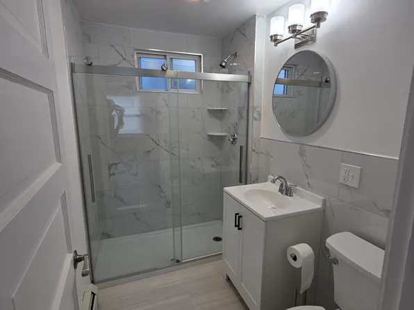 (undisclosed Address), Pawtucket, RI 02860