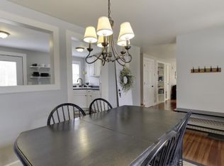 110 S Cedar St, Chaska, MN 55318