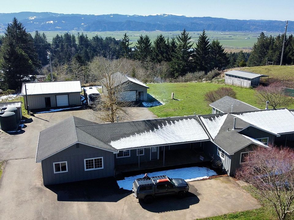 1770 Tompkins Hill Rd, Fortuna, CA 95540 Zillow