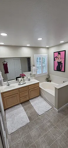1013 Thompson Cir #1 Photo 1