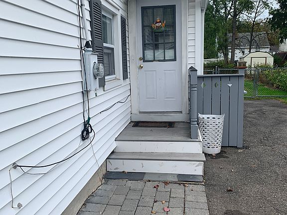 Side Door Entrance