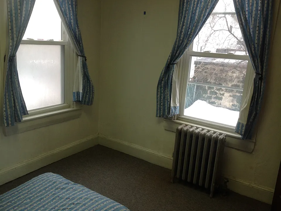 1st floor back bedroom