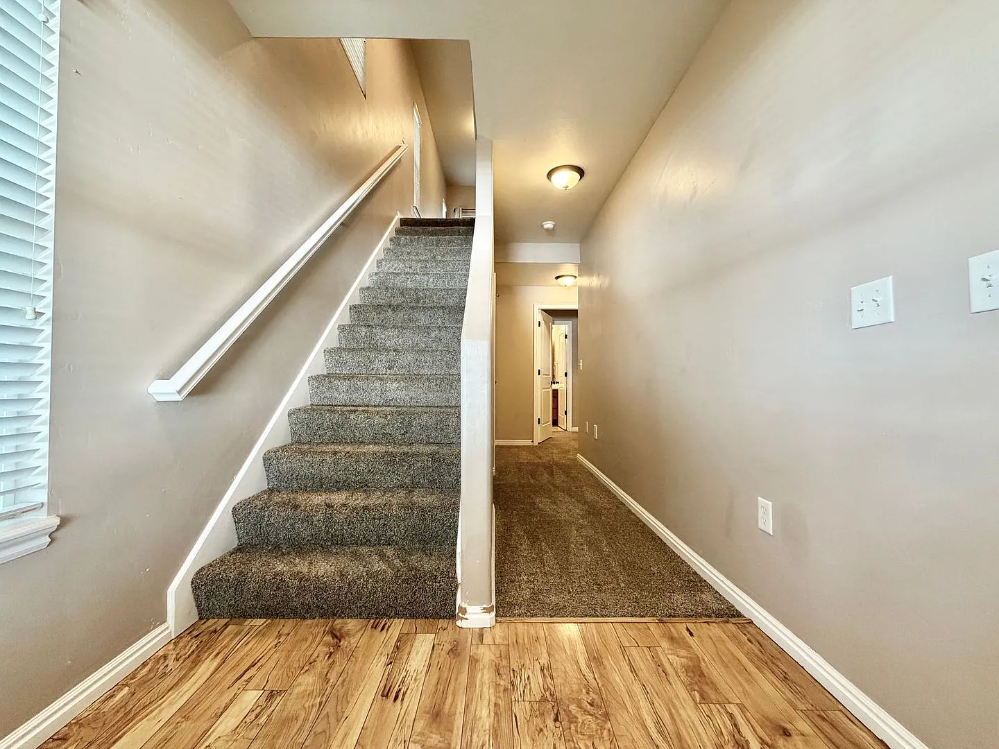 2 Bed Townhome with Garage, Driveway & In-Unit Laundry — Photo 3